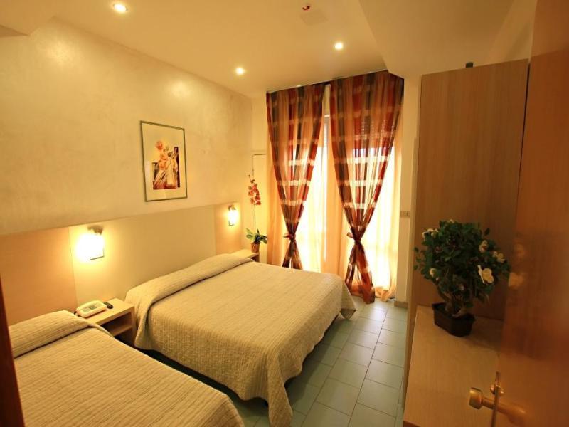 Residence Brown Rimini Exterior foto