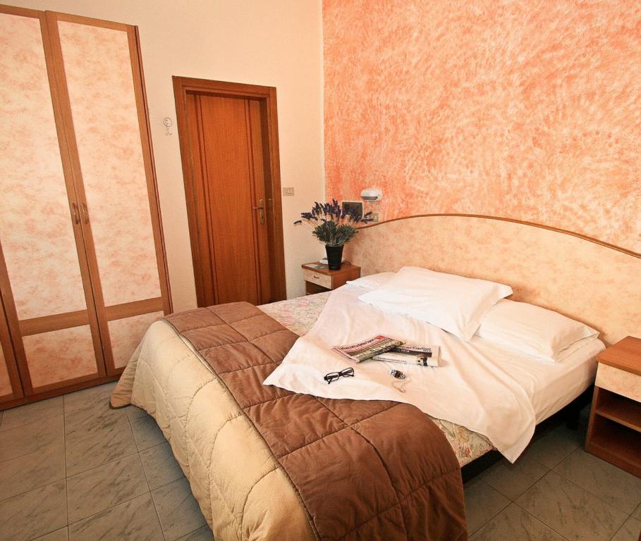 Residence Brown Rimini Cameră foto